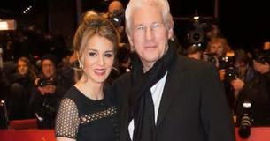 Richard Gere, que agora está com 70 anos, está esperando seu segundo filho com a esposa, Alejandra Silva, 36, nove meses após o primeiro filho do casal Richard Gere, que agora está com 70 anos, está esperando seu segundo filho com a esposa, Alejandra Silva, 36, nove meses após o primeiro filho do casal