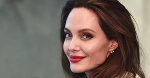 Angelina Jolie reconoce que todavía no podrá mudarse al exterior con sus hijos debido a Brad Pitt Angelina Jolie reconoce que todavía no podrá mudarse al exterior con sus hijos debido a Brad Pitt