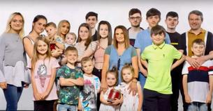 Familia británica con 21 hijos anuncia que están a la espera del bebé número 22 Familia británica con 21 hijos anuncia que están a la espera del bebé número 22
