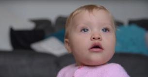 Un bébé naît avec plus d'eau que de sang et survit Un bébé naît avec plus d'eau que de sang et survit