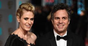 Mark Ruffalo ocultó a su esposa embarazada la noticia de su tumor cerebral para evitarle estrés Mark Ruffalo ocultó a su esposa embarazada la noticia de su tumor cerebral para evitarle estrés