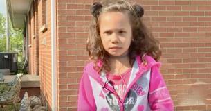 Anya, 6 ans, s'est vue humiliée car elle ne pouvait pas payer un déjeuner à 2.25$ Anya, 6 ans, s'est vue humiliée car elle ne pouvait pas payer un déjeuner à 2.25$