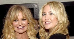 Kate Hudson publica una adorable foto de su madre sosteniendo a su hija Rani Rose Kate Hudson publica una adorable foto de su madre sosteniendo a su hija Rani Rose