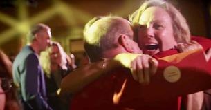 Boss Of US Firm Hands Two Hundred Employees A $10 Million Christmas Bonus Boss Of US Firm Hands Two Hundred Employees A $10 Million Christmas Bonus