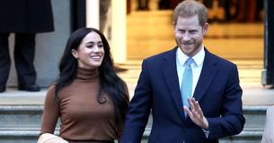 Meghan Markle supuestamente tomó un vuelo de vuelta a Canadá para estar con su hijo Archie Meghan Markle supuestamente tomó un vuelo de vuelta a Canadá para estar con su hijo Archie