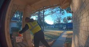 Garbage Truck Driver Seen Leaving Gift Behind For Toddler That Waves To Him Each Week Garbage Truck Driver Seen Leaving Gift Behind For Toddler That Waves To Him Each Week