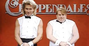 Chris Farley und Patrick Swayze führen Dance-Off in klassischen Comedy-Sketch auf Chris Farley und Patrick Swayze führen Dance-Off in klassischen Comedy-Sketch auf