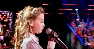 Nervous Girl Takes Deep Breath Then Silences Room With Emotional Song Choice On The Voice Kids Nervous Girl Takes Deep Breath Then Silences Room With Emotional Song Choice On The Voice Kids