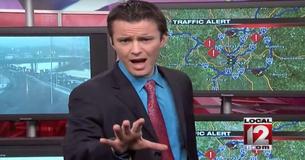 Ohio Traffic Reporter Leaves Audience In Stitches Singing Parody Of 'Let It Go' To Stop Locals From Driving In Icy Weather Ohio Traffic Reporter Leaves Audience In Stitches Singing Parody Of 'Let It Go' To Stop Locals From Driving In Icy Weather