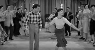 Filme de 1956 mostra casal dançando ao som dos maiores sucessos de Bill Haley & His Comets Filme de 1956 mostra casal dançando ao som dos maiores sucessos de Bill Haley & His Comets