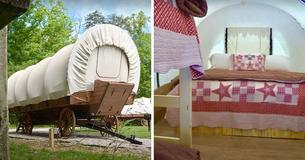 Un camping ofrece carretas cubiertas para que los visitantes puedan acampar en ellas Un camping ofrece carretas cubiertas para que los visitantes puedan acampar en ellas