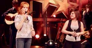 Reba McEntire fragt Kelly Clarkson: Reba McEntire fragt Kelly Clarkson: