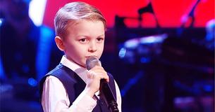 Un enfant de 7 ans chante Un enfant de 7 ans chante