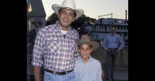 Dirty Harry Actor Reni Santoni, Who Also Played Poppie in Seinfeld, Passed Away At 81 Dirty Harry Actor Reni Santoni, Who Also Played Poppie in Seinfeld, Passed Away At 81