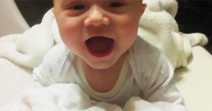 Mom Leaves Smiling Baby With Dad But As She Comes Home Baby’s Face Looks Unrecognizable Mom Leaves Smiling Baby With Dad But As She Comes Home Baby’s Face Looks Unrecognizable