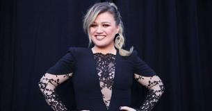 ‘America’s Got Talent’ Recruits Kelly Clarkson To Step In For Simon Cowell Following His Bike Accident ‘America’s Got Talent’ Recruits Kelly Clarkson To Step In For Simon Cowell Following His Bike Accident