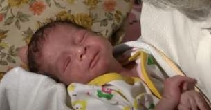 72-Year-Old Woman Delivers Baby Son And Becomes One Of The Oldest Mothers On Record 72-Year-Old Woman Delivers Baby Son And Becomes One Of The Oldest Mothers On Record