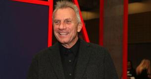 Joe Montana Thwarts Kidnapping Attempt By Wrestling Back His Own Grandchild Joe Montana Thwarts Kidnapping Attempt By Wrestling Back His Own Grandchild
