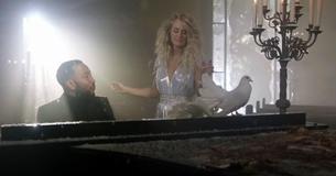 Carrie Underwood And John Legend Appear In Festive Music Video And Perform Hallelujah Carrie Underwood And John Legend Appear In Festive Music Video And Perform Hallelujah