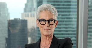 Un passionné d'« Halloween » en phase terminale meurt une heure après son mariage officié par Jamie Lee Curtis Un passionné d'« Halloween » en phase terminale meurt une heure après son mariage officié par Jamie Lee Curtis