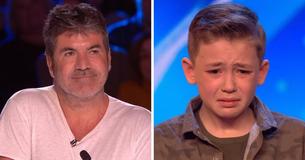 Un ragazzo autistico canta un classico di Michael Jackson, ma quando i giudici rispondono lui crolla Un ragazzo autistico canta un classico di Michael Jackson, ma quando i giudici rispondono lui crolla