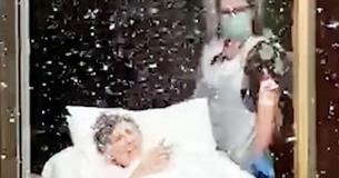 Viewers Marvel At Patient's Face As She Witnesses 'Magical' Snowfall Viewers Marvel At Patient's Face As She Witnesses 'Magical' Snowfall
