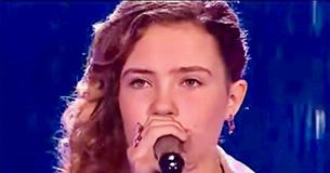 Garotinha canta uma das músicas mais difíceis de todas de impressiona jurados logo nas 2 primeiras notas Garotinha canta uma das músicas mais difíceis de todas de impressiona jurados logo nas 2 primeiras notas