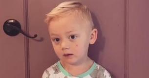 L'adorable réaction d'un enfant de 3 ans envers sa mère peu après qu'elle ait mangé tous ses bonbons fait fondre les cœurs L'adorable réaction d'un enfant de 3 ans envers sa mère peu après qu'elle ait mangé tous ses bonbons fait fondre les cœurs