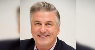 La fille d'Alec Baldwin, Ireland, est l'une des plus jolies femmes de tous les temps La fille d'Alec Baldwin, Ireland, est l'une des plus jolies femmes de tous les temps