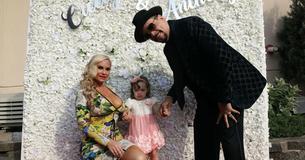 Ice T's Daughter Chanel Is Dad's Spitting Image While Posing Adorably With Four Dogs In Snapshot Ice T's Daughter Chanel Is Dad's Spitting Image While Posing Adorably With Four Dogs In Snapshot