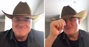 El actor Brendan Fraser derrama lágrimas al escuchar a los fans que lo El actor Brendan Fraser derrama lágrimas al escuchar a los fans que lo