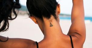 Husband Tells Wife He'll Leave Her If She Gets New Tattoo Husband Tells Wife He'll Leave Her If She Gets New Tattoo
