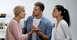 Man's Parents Do Secret DNA Test On Newborn Son As They Didn't Trust His Wife Man's Parents Do Secret DNA Test On Newborn Son As They Didn't Trust His Wife