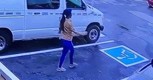 Manager Watches Surveillance Cameras As Homeless Woman Leaves Job Interview Manager Watches Surveillance Cameras As Homeless Woman Leaves Job Interview