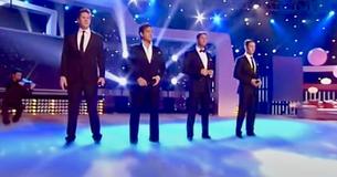 Four Friends Cover Dolly Parton Song And Bring The House Down With Unique Twist Four Friends Cover Dolly Parton Song And Bring The House Down With Unique Twist