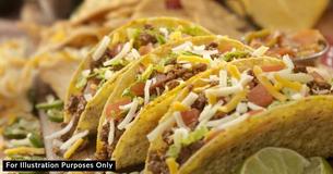 Man Orders 100 Tacos On First Date & Woman Has To Pay For Them Man Orders 100 Tacos On First Date & Woman Has To Pay For Them