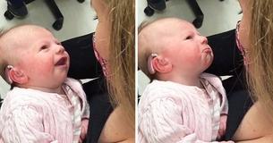 Un moment émouvant montre un bébé sourd qui entend la voix de sa mère pour la toute première fois Un moment émouvant montre un bébé sourd qui entend la voix de sa mère pour la toute première fois