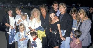 Présentation de l'acteur de « Bonanza » Michael Landon et de ses neuf enfants Présentation de l'acteur de « Bonanza » Michael Landon et de ses neuf enfants