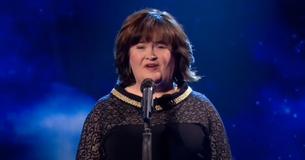 Susan Boyle giver nyt liv til elsket julesang Susan Boyle giver nyt liv til elsket julesang