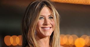 Jennifer Aniston Transforms Homes Into Sanctuaries — Her Extravagant Multi-Million Dollar Bel Air Mansion Offers Her A ‘Zen’ Feeling Jennifer Aniston Transforms Homes Into Sanctuaries — Her Extravagant Multi-Million Dollar Bel Air Mansion Offers Her A ‘Zen’ Feeling