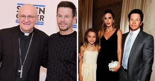 Mark Wahlberg verrät, dass er trotz schwieriger Vergangenheit mit der Familie in die Kirche geht Mark Wahlberg verrät, dass er trotz schwieriger Vergangenheit mit der Familie in die Kirche geht