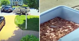 Daughter Graciously Donates 80,000 Pennies Her Dad Dumped On Her Lawn As Child Support Daughter Graciously Donates 80,000 Pennies Her Dad Dumped On Her Lawn As Child Support