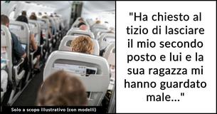 Una donna è stata denunciata per non aver ceduto un posto in aereo in più che aveva pagato per permettere a una coppia di sedersi insieme Una donna è stata denunciata per non aver ceduto un posto in aereo in più che aveva pagato per permettere a una coppia di sedersi insieme