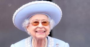 Queen Elizabeth II’s ‘Lovely’ Last Portrait Before Passing Away Is Considered Historic Queen Elizabeth II’s ‘Lovely’ Last Portrait Before Passing Away Is Considered Historic