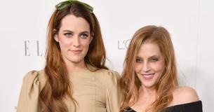 Riley Keough Honors Lisa Marie Presley By Posting Tender Mother-Daughter Throwback Photo Riley Keough Honors Lisa Marie Presley By Posting Tender Mother-Daughter Throwback Photo