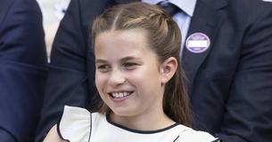 Viewers Noticed Princess Charlotte Quietly ‘Breaking From Tradition’ With Charming Style Twist Viewers Noticed Princess Charlotte Quietly ‘Breaking From Tradition’ With Charming Style Twist