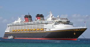 Heroic Father Leaps Into Ocean To Rescue Daughter Who Fell From Cruise Ship Heroic Father Leaps Into Ocean To Rescue Daughter Who Fell From Cruise Ship