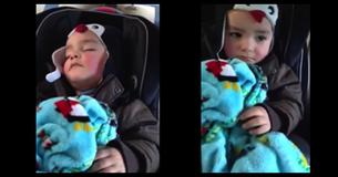 Toddler Completely Knocked Out Cold During Nap, Watch The Moment He Wakes To The Sound Of His Fav Song Toddler Completely Knocked Out Cold During Nap, Watch The Moment He Wakes To The Sound Of His Fav Song