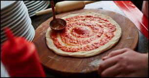 Can We Guess Your Birth Order Based On Your Pizza Order? Can We Guess Your Birth Order Based On Your Pizza Order?