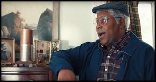 SNL Came Up With A Hilarious Version Of Amazon's Alexa Designed For Senior Citizens SNL Came Up With A Hilarious Version Of Amazon's Alexa Designed For Senior Citizens
